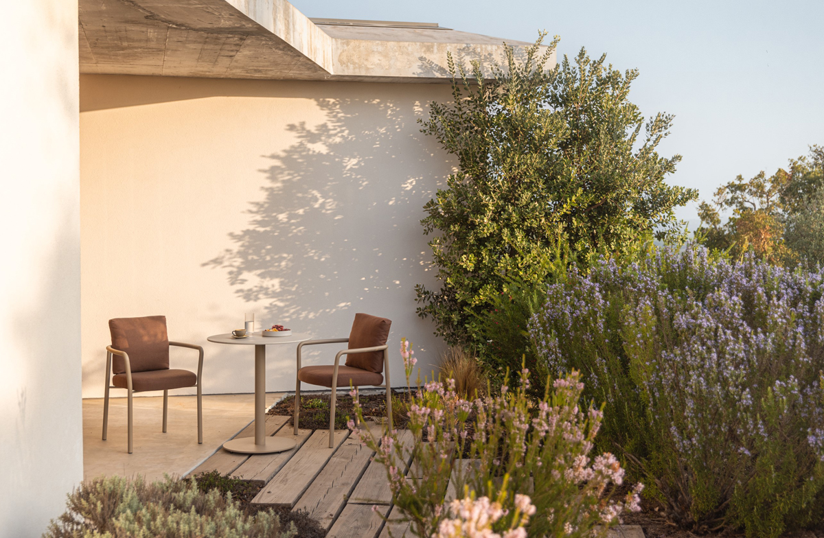 Puristisch-fein gliedert sich die 'Kori Collection' von Todus auch in kleine Raeume ein.